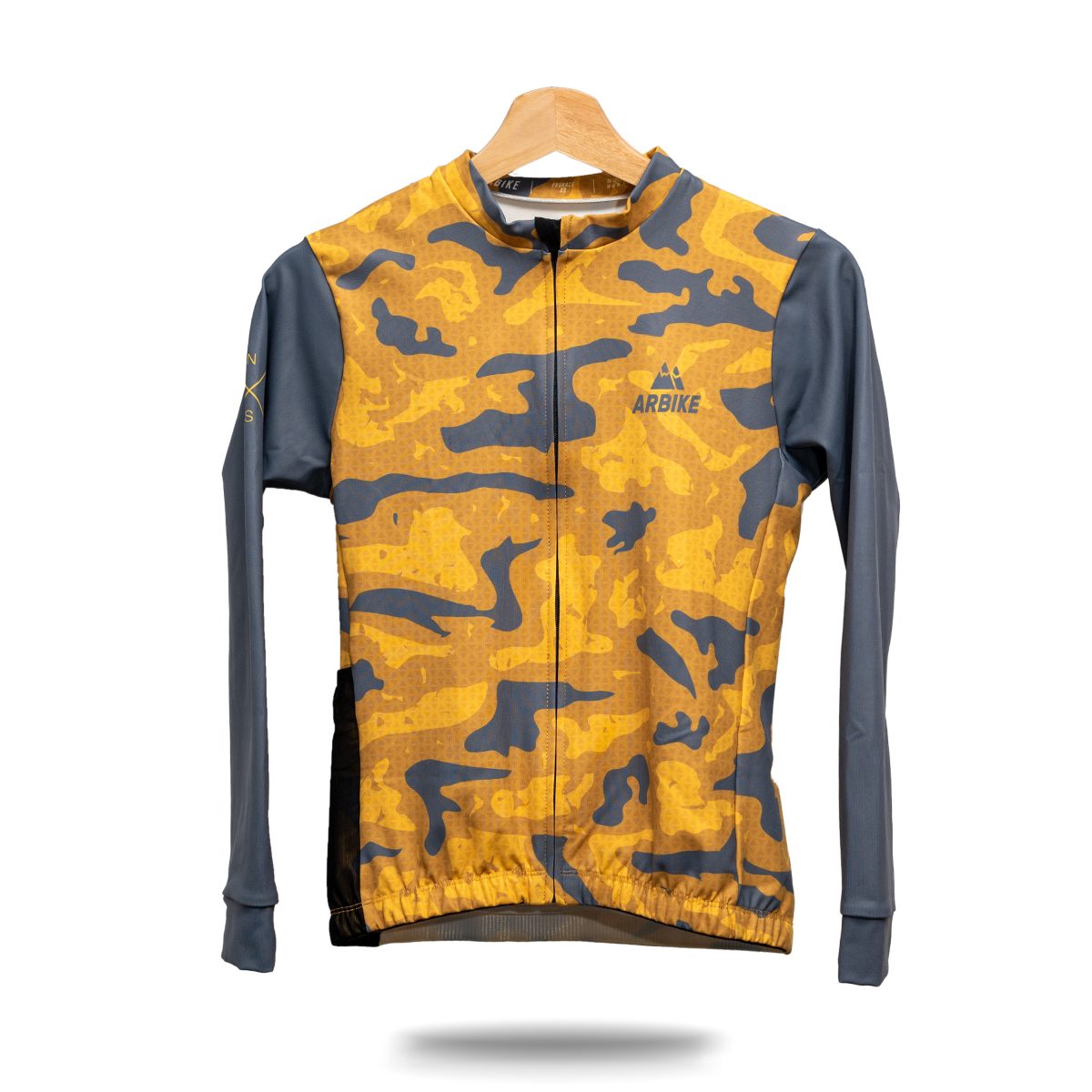 Maillot Gravel Camuflaje Amarillo y Gris - Térmico y transpirable para invierno.